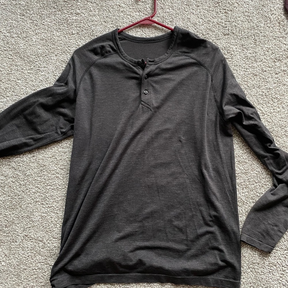 lululemon long sleeve henley